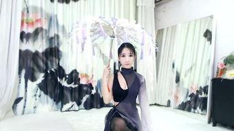 吃瓜盘斗鱼郭mini,斗鱼一姐的吃瓜盘斗风云录