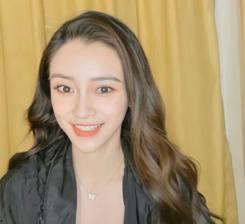 最近吃瓜女明星,揭秘近期吃瓜女明星背后的故事