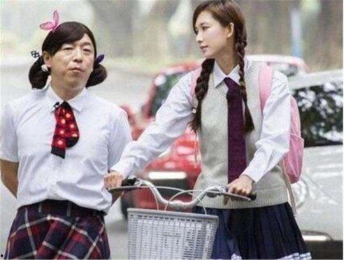 候车厅吃瓜,一场别开生面的夏日食趣